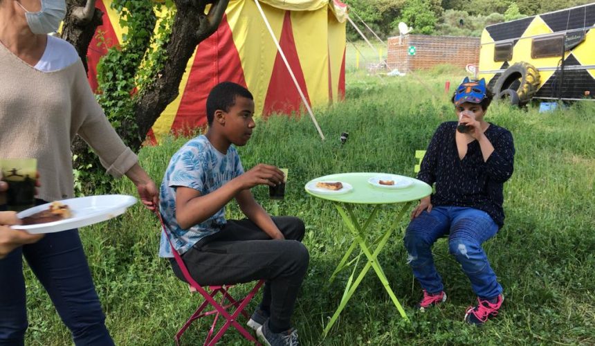 Goûter festif à l’IME Goûter festif à l’IME